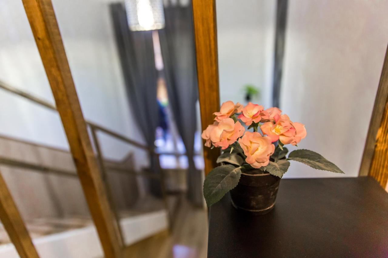 Central Budget Lofts Lägenhet Budapest Exteriör bild